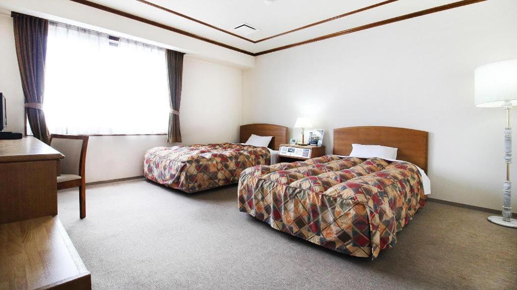 Neyagawa Trend Hotel Oszaka Kültér fotó